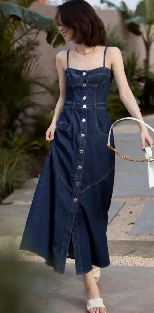 吊带裙子穿衣搭配风格18