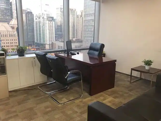 中海广场写字楼327㎡办公室出租月租金109万元