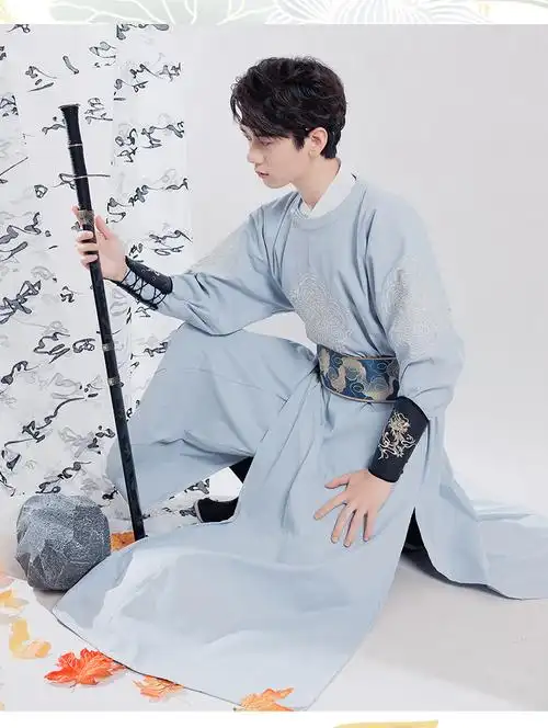 明制汉服男圆领袍帅气侠客飞鱼服中国风明朝服装学生班服演出服 军绿