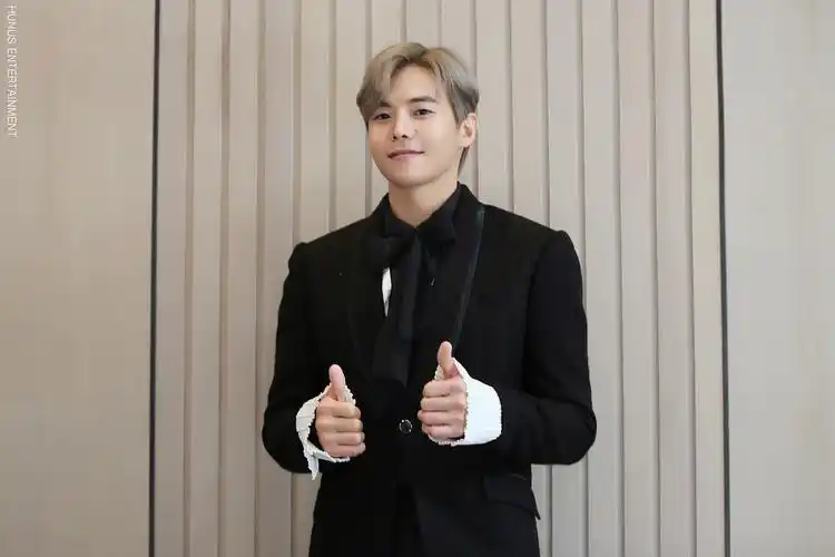 洛根李朴恩硕饰顶楼第一季剧照汇总