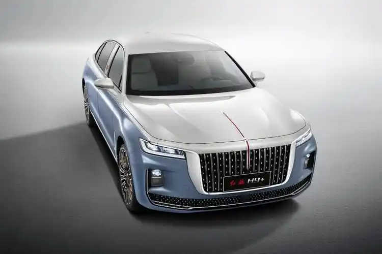 2024款红旗h9路试曝光新大灯太夸张换装采埃孚变速箱