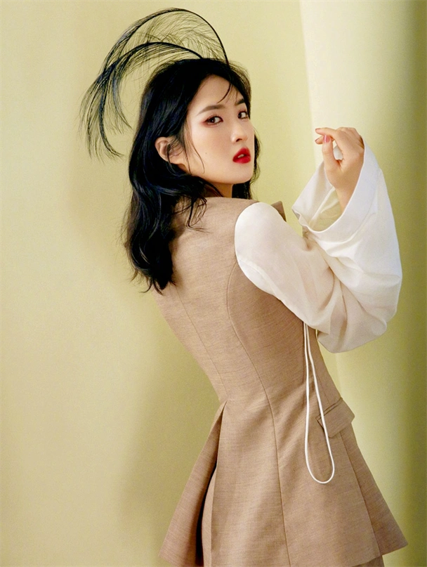 第一次看华为二公主姚安娜跳芭蕾舞,直观地感受到了金钱的力量