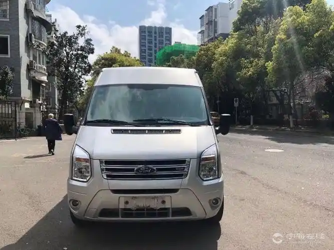 【致富车】福特全顺9座新时代豪华版 报价:19.