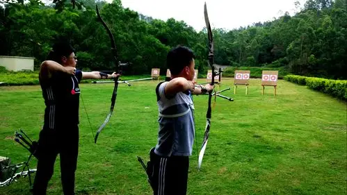 蓝天射箭馆周年庆户外射箭活动