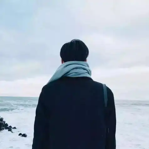 男生唯美背影头像 男生头像图片大全 -【爱个性】