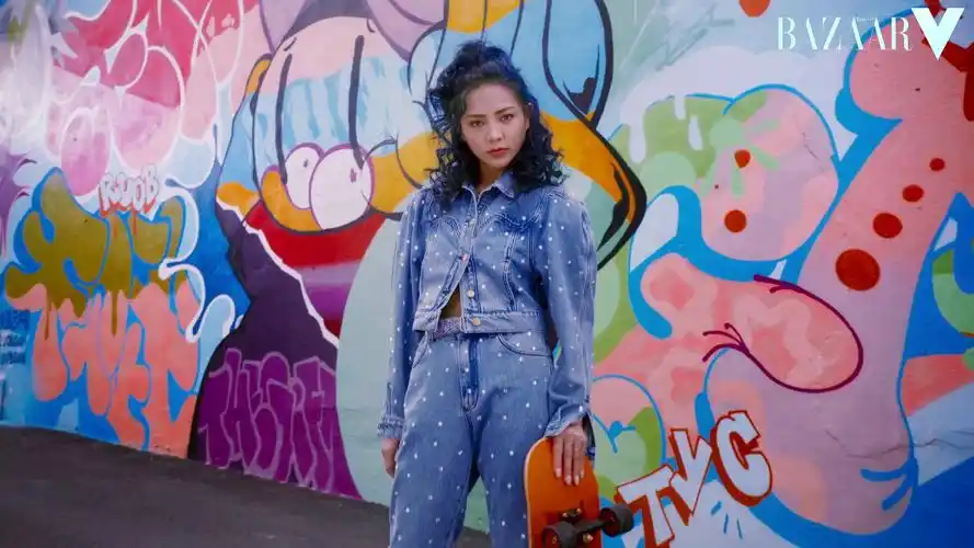 【时尚芭莎x谢可寅】滑板shaking好飒丨自在我只感受真的