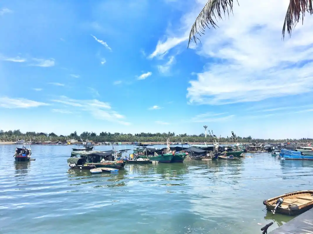 广东省雷州市乌石镇天成台度假村