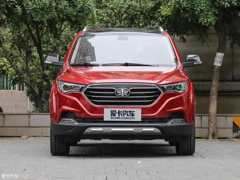 一汽奔腾2019款奔腾x40