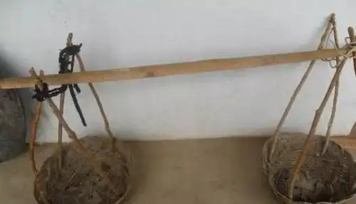 农村老话"柿木案板,槐木椽,桑木扁担用万年",啥意思?