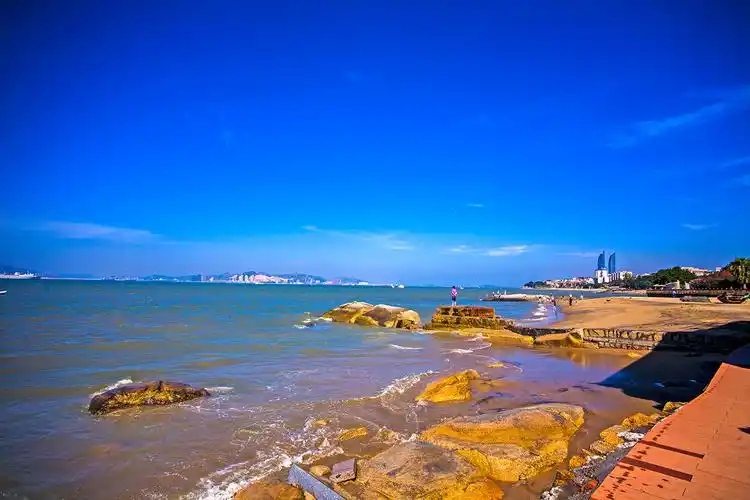 厦门珍珠湾海滩