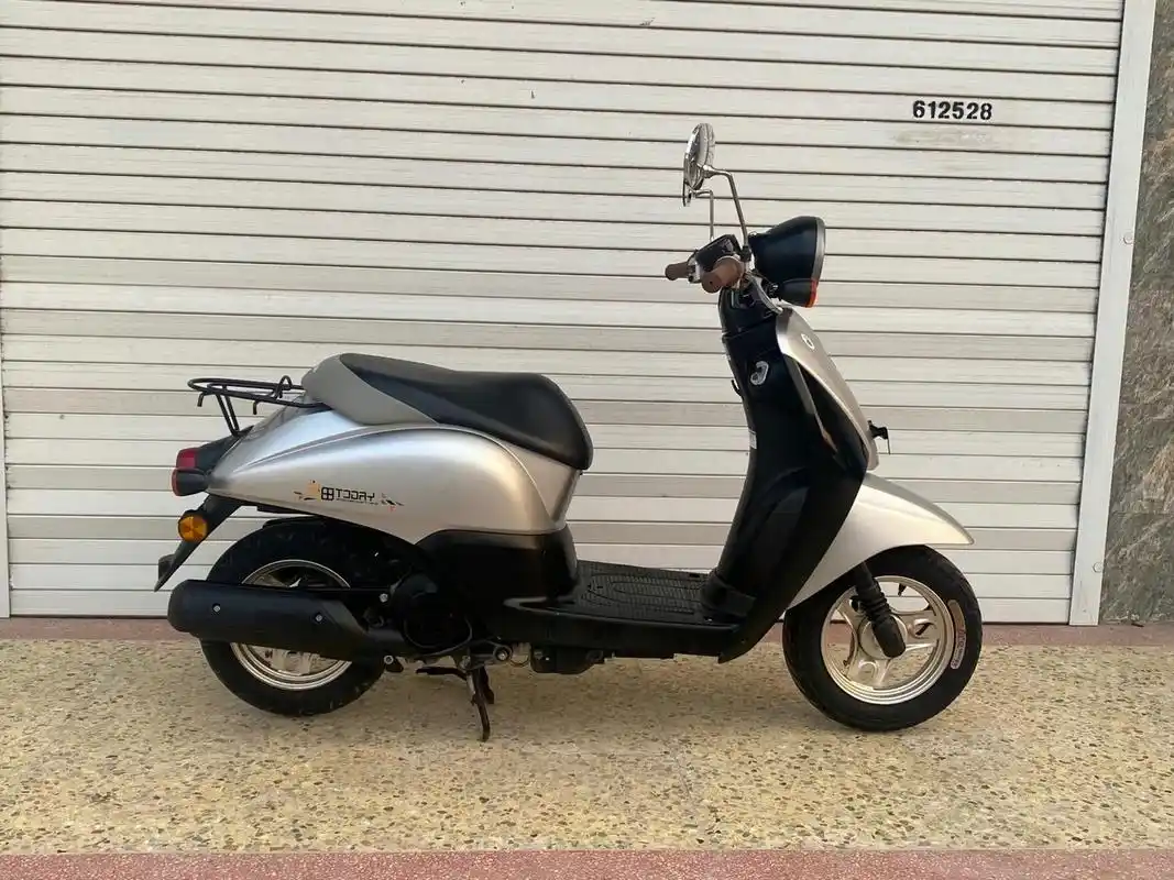 一枪来火 省油利器,一百公里 不到两升油摩托车分享 五羊本田