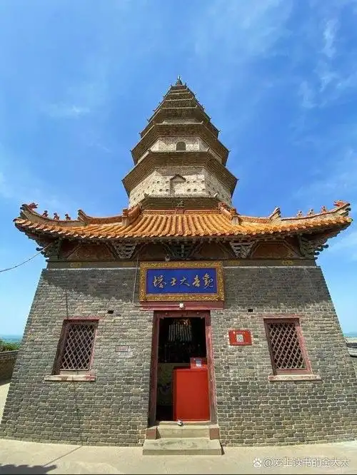 平顶山香山寺始建于东汉,是汉传观音文化的源头.