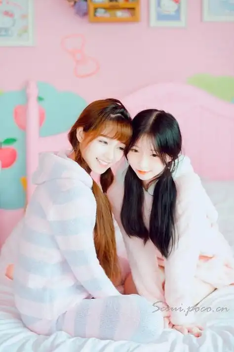 两个小可爱-唯美女生