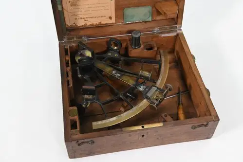 法国霍利曼六分仪