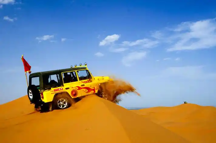 沙漠越野越野车沙漠沙漠车越野车沙漠图片沙漠越野照片越野沙漠冲沙