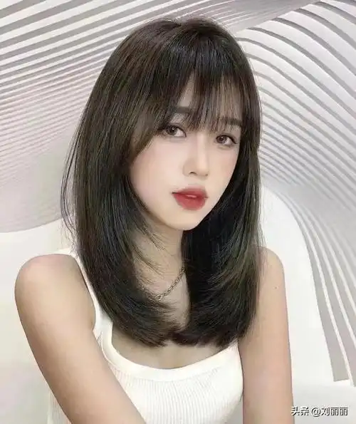 女士短发发型图片大全2020(女士短发发型2021年最新款)-天晟网