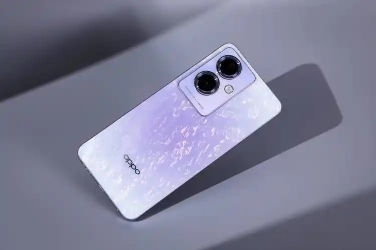 后盖宛如冰晶般精致闪耀 oppo a2手机外观图赏_支持_电池_屏幕