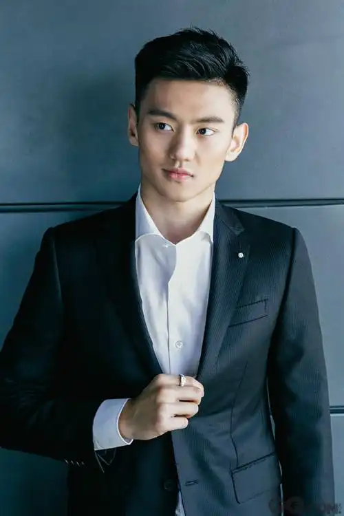 盘点符合中国特色的花美男