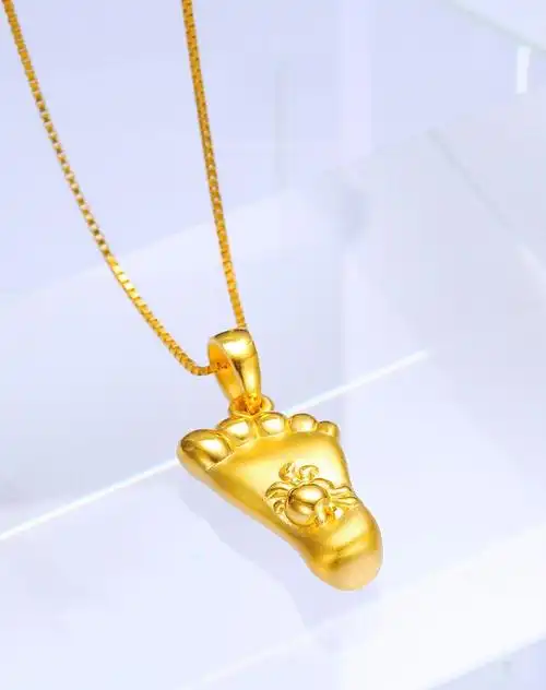 谢瑞麟 足金小脚丫知足常乐吊坠