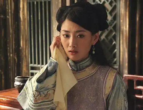 陈洁《打狗棍》饰玉格格