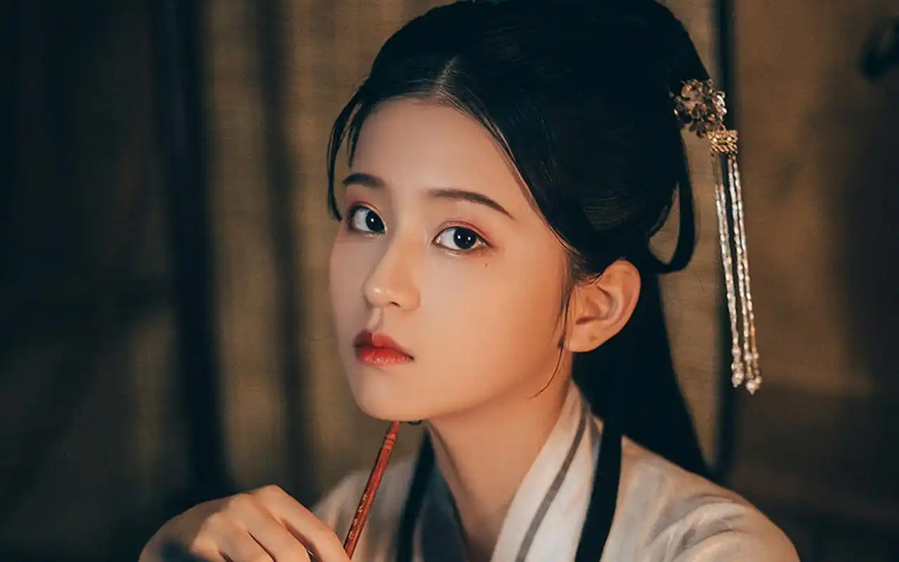 古风汉服美女写真图片桌面壁纸-美女壁纸-壁纸下载-美桌网