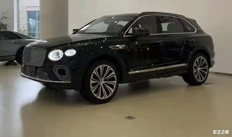 22款宾利添越v8美版现车库存清理280万