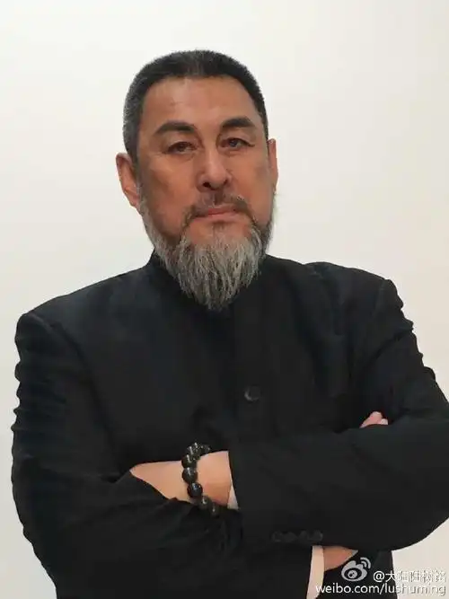 60岁最经典关羽陆树铭近照