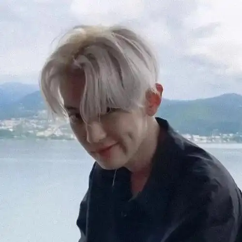 今日份灿烈男友头像