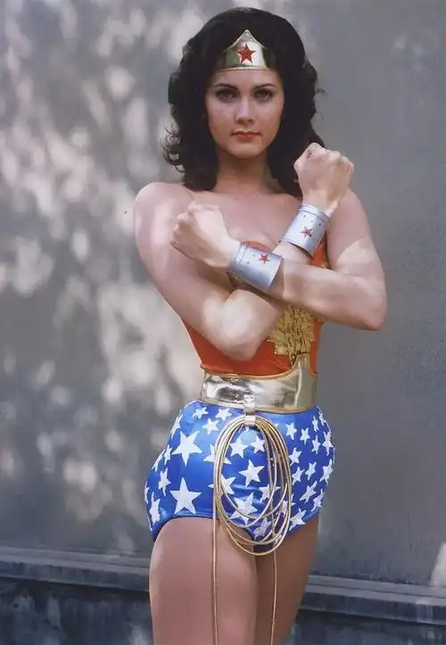 神奇女侠彩蛋出现的是谁?曾经也是风靡全球的女神!