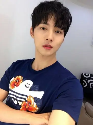 男版produce101s2大叔朴圣雨