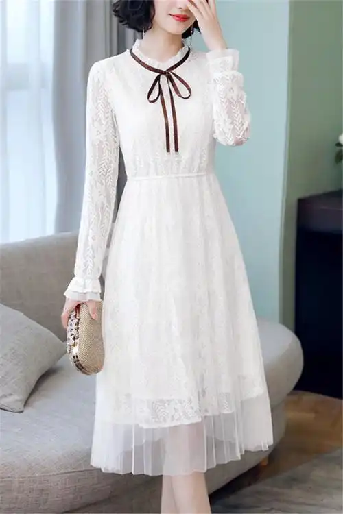 小莫甘娜春季新品女装遮肚 蕾丝 网纱中长款显瘦长袖超仙打底连衣裙