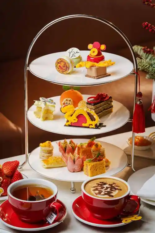 杭州jw万豪酒店大堂酒廊匠心呈现「祥龙献瑞」新春下午茶,精致甜品