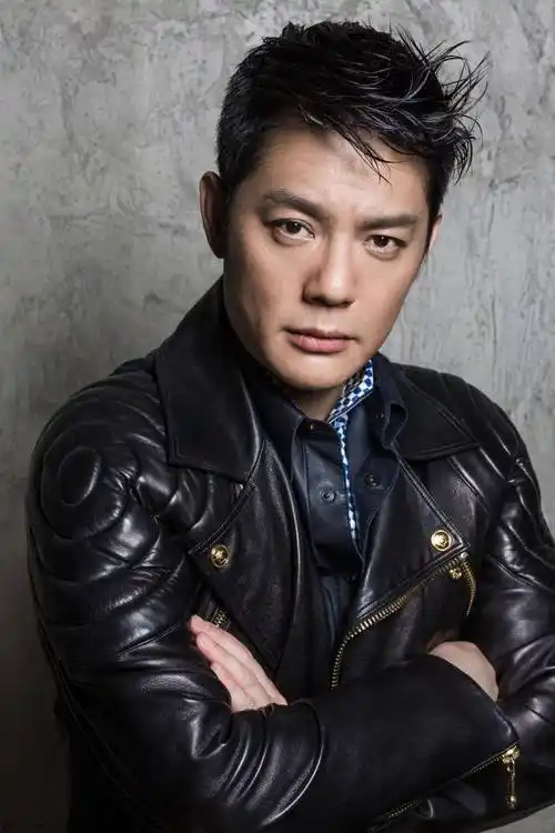 有一种"整容"叫程愫离婚,前夫傅程鹏变化不大,她却像变了个人_父母