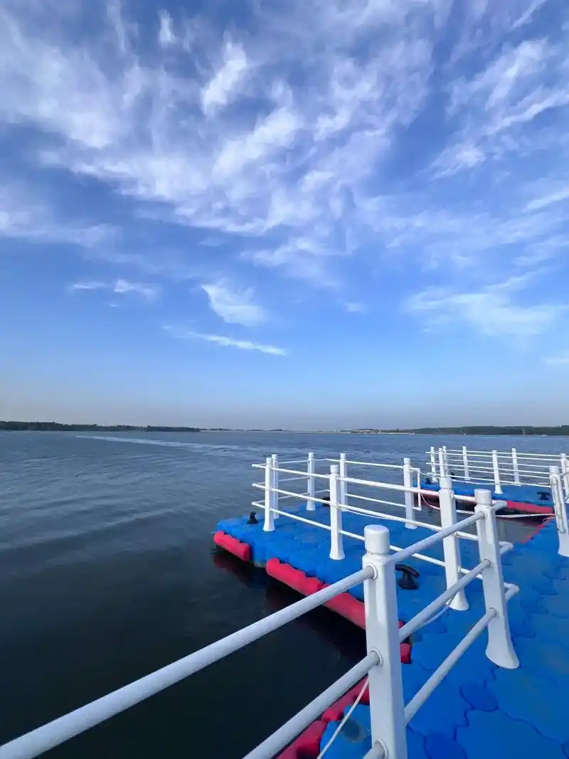 鹤鸣湖.景区位于山城区石林镇,是我国候鸟中线重要迁徒地.水域 - 抖音