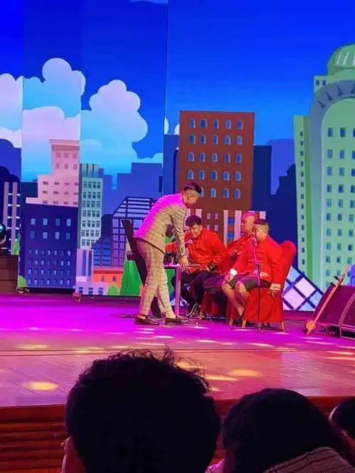 南风大剧院莎梦二人转剧场-"很好看,比之前强多了,有很多新鲜的节目.