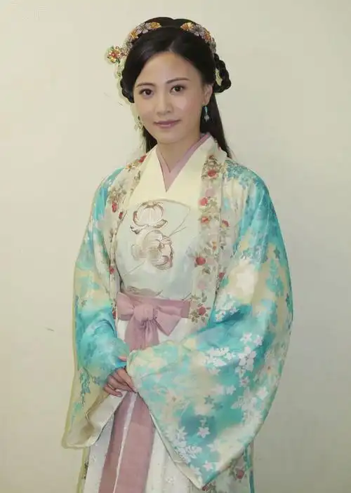 朱晨丽 味想天开