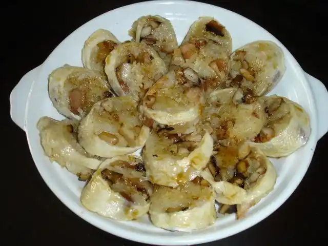 潮州媳妇学做潮州菜-猪肠胀糯米