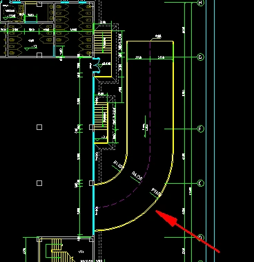 请问大家详图上的汽车坡道怎么画