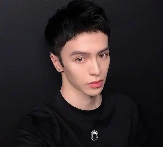 《青3》的王南钧是星二代?