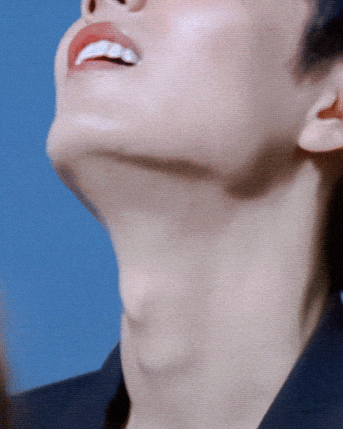 肖战的喉结合集:上下滚动的喉结会说话,简直荷尔蒙爆棚_高挺_鼻梁