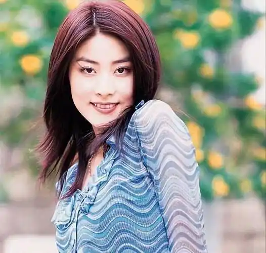 陈慧琳:香港最后一位天后,41岁痛失双胞胎女儿,抱憾终生_广告_珠宝