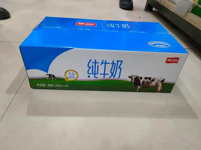 卫岗纯牛奶49.9元/箱