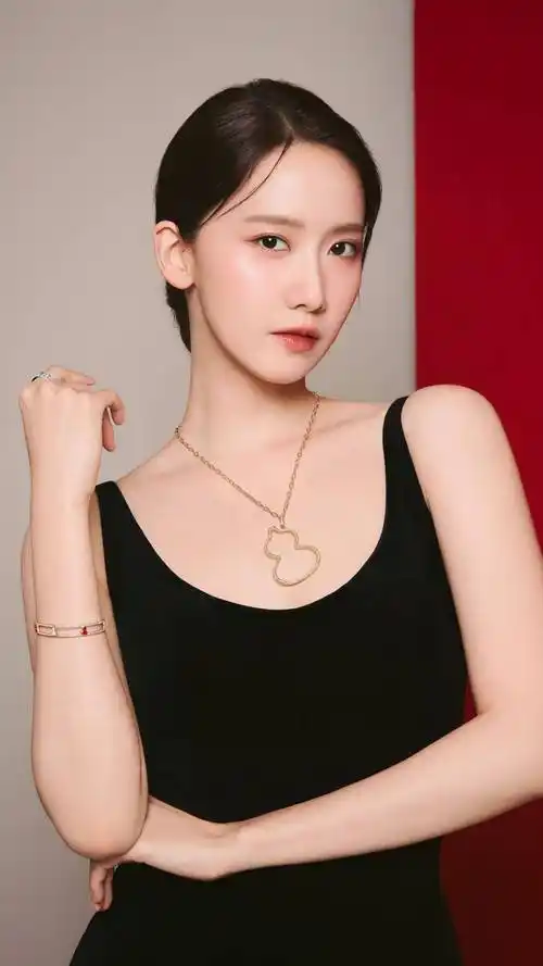 qeelin官宣品牌代言人林允儿_珠宝_wulu_时尚