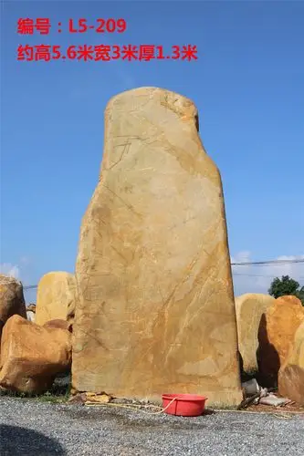 英德市望埠镇汇智奇石场景观石图片3米5米相册