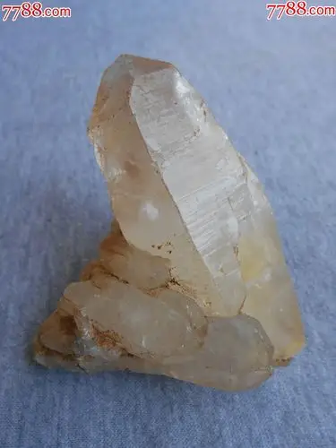 早期天然白色水晶原石