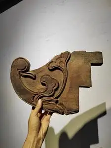 清代象鼻钩 木雕雀替梁托一件 经典徽派老木雕 特惠价出 喜欢