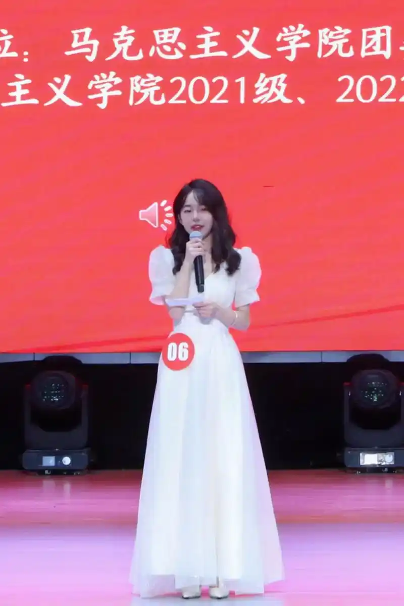 青春的尽头从来不是十八岁.主持人大赛决赛记录～#分享照片 # - 抖音