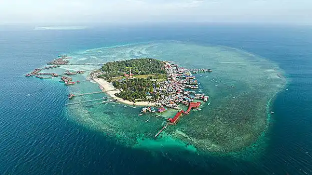 马来西亚仙本那马布岛图片