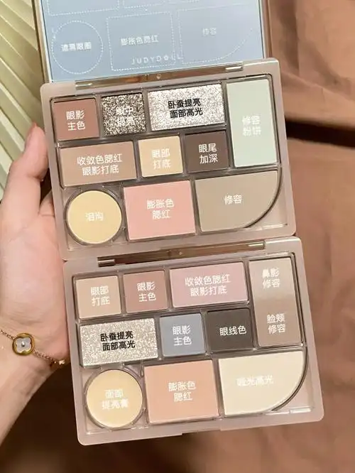 新品首发60橘朵10色眼影盘一盘搞定全脸妆