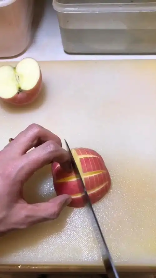 教你苹果切法的小技巧简单易学
